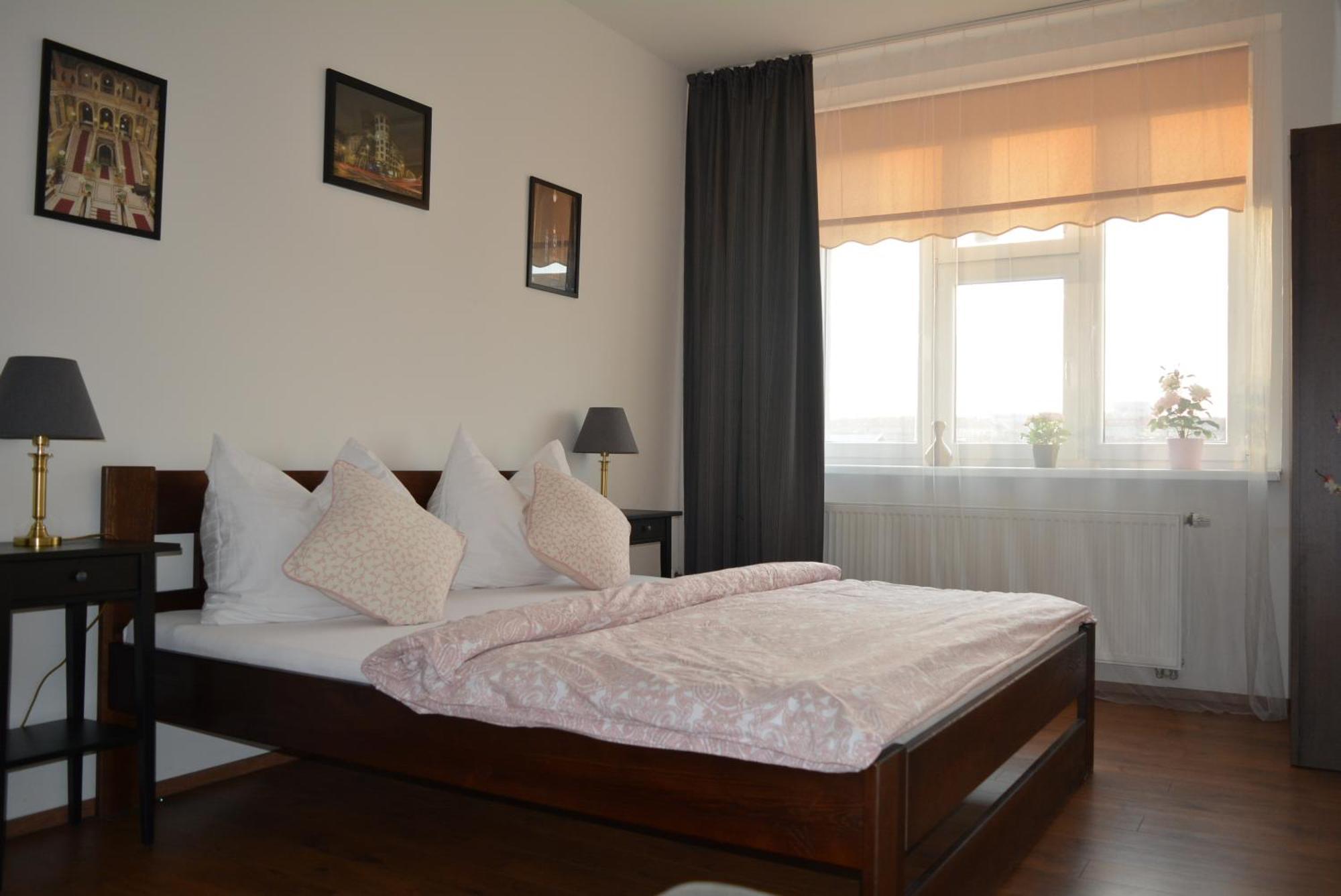 Mm Apartment Argentinska ปราก ภายนอก รูปภาพ